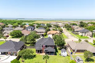1205 28th Ave N, Texas City, TX 77590 - Photo 38