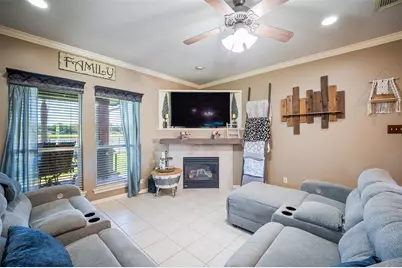 1205 28th Avenue N, Texas City, TX 77590 - Photo 10