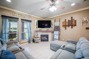 1205 28th Ave N, Texas City, TX 77590 - Photo 10