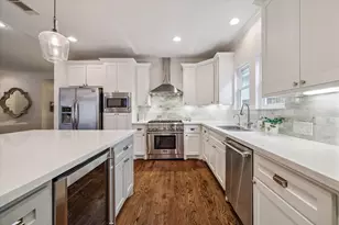 1514 Cheshire Ln, Houston, TX 77018 - Photo 12