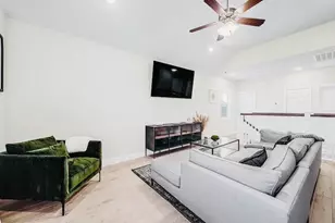 1915 Kirby Landing Dr, Houston, TX 77051 - Photo 6