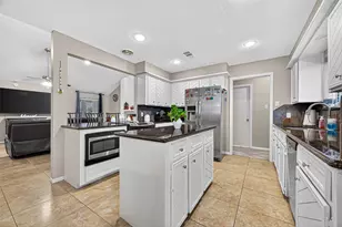 4006 Dover St, Deer Park, TX 77536 - Photo 12