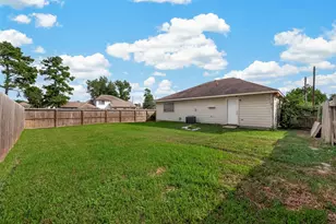 16790 N Bob White Dr, Conroe, TX 77385 - Photo 24