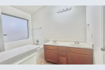 18311 Melissa Springs Drive, Tomball, TX 77375 - Photo 22