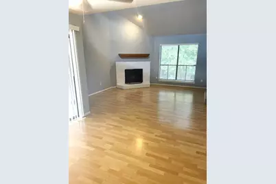 3150 Walnut Bend Lane #618, Houston, TX 77042 - Photo 2