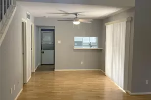 3150 Walnut Bend Ln, Houston, TX 77042 - Photo 6