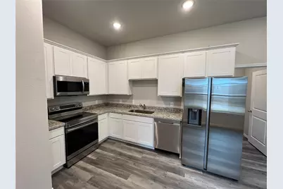 11595 Persimmon Street, Willis, TX 77318 - Photo 6