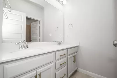 5527 Cuerta Street, Houston, TX 77023 - Photo 32