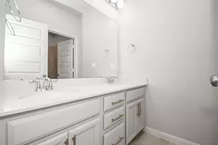 5527 Cuerta St, Houston, TX 77023 - Photo 32