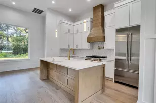 451 Pelican St, Magnolia, TX 77355 - Photo 8