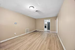 3511 Dreyfus St, Houston, TX 77021 - Photo 6