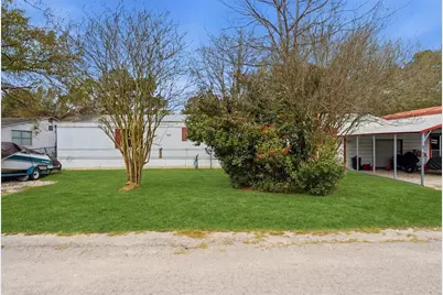 8786 Scarlet Oak, Willis, TX 77318 - Photo 2