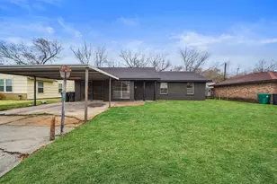 9347 Clearway Dr, Houston, TX 77033 - Photo 2