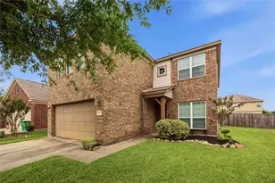 2602 Fawn Mountain Dr, Fresno, TX 77545 - Photo 2