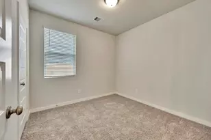 9848 Sweet Flag Ct, Conroe, TX 77385 - Photo 10