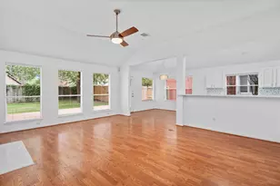 2014 White Oaks Hills Ln, Houston, TX 77339 - Photo 14