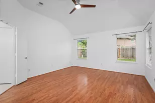 2014 White Oaks Hills Ln, Houston, TX 77339 - Photo 20
