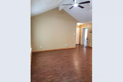 125 Thomas, New Waverly, TX 77358 - Photo 2