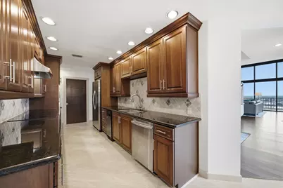 3350 McCue Road #2402, Houston, TX 77056 - Photo 20