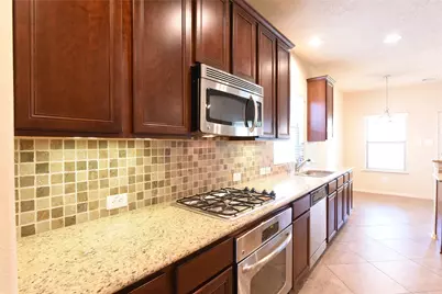 118 E Lasting Spring Circle, Spring, TX 77389 - Photo 10