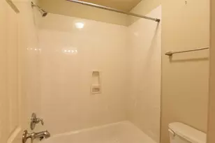 118 E Lasting Spring Cir, Spring, TX 77389 - Photo 34