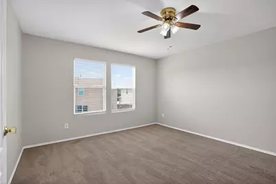 314 Falling Pine Drive, Conroe, TX 77304 - Photo 4
