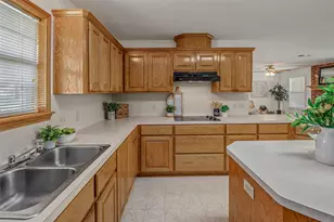 1110 Cr 439, Dime Box, TX 77853 - Photo 24