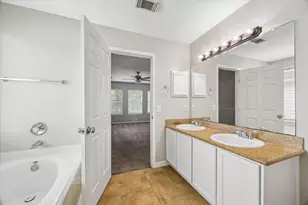 547 Cypresswood Trce, Spring, TX 77373 - Photo 38