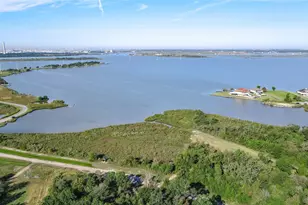 212 Lakewood Dr, Baytown, TX 77520 - Photo 46