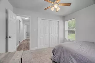 212 Lakewood Dr, Baytown, TX 77520 - Photo 36