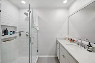 3110 Castlewood St, Houston, TX 77025 - Photo 16