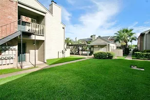 16111 Aspenglen Dr, Houston, TX 77084 - Photo 12