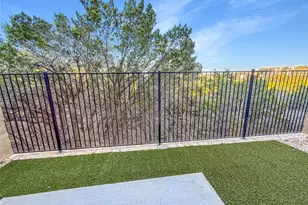 5609 Mobeetie Loop, Bee Cave, TX 78738 - Photo 6