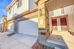 5609 Mobeetie Loop, Bee Cave, TX 78738 - Photo 2