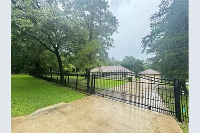 2010 Cherry Laurel Drive, Spring, TX 77386 - Photo 2
