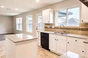 15414 Winding Boardwalk Wy, Houston, TX 77044 - Photo 6