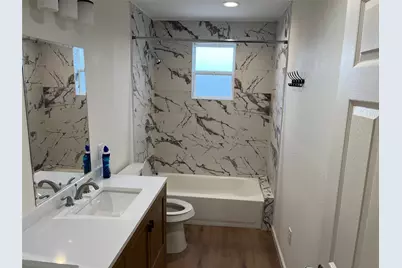 535 Plymouth #A, Houston, TX 77022 - Photo 10