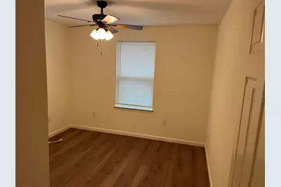 535 Plymouth #A, Houston, TX 77022 - Photo 4