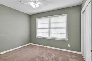 1100 Meadowlane St, Angleton, TX 77515 - Photo 8