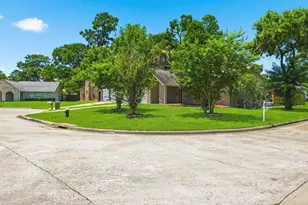 17511 Favor Bend Ct, Humble, TX 77396 - Photo 2