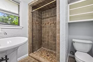 8103 Oak Moss Dr, Spring, TX 77379 - Photo 32