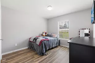 13184 Lake Breeze Ln, Willis, TX 77318 - Photo 6