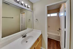 5122 Chase Park Gate St, Bacliff, TX 77518 - Photo 14