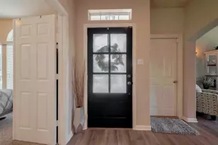 711 Stonewall Jackson Ct, Conroe, TX 77302 - Photo 8