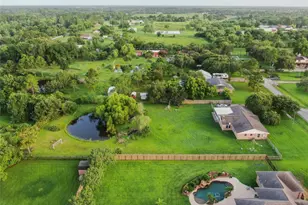 7301 Ave L 1/2, Santa Fe, TX 77510 - Photo 6