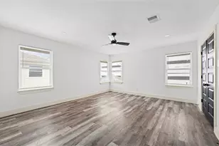 2105 Sheridan St, Houston, TX 77030 - Photo 22
