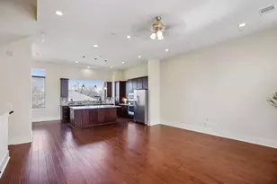 209 Burr St, Houston, TX 77011 - Photo 8