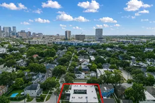 3402 Garrott St, Houston, TX 77006 - Photo 32