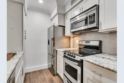 3402 Garrott Street #1, Houston, TX 77006 - Photo 10