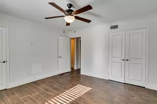 3402 Garrott St, Houston, TX 77006 - Photo 24